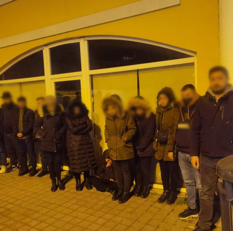 TIR'da 39 göçmen yakalandı