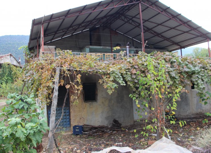 Boşandığı eşini tandırda yakan Emel'e ömür boyu hapis