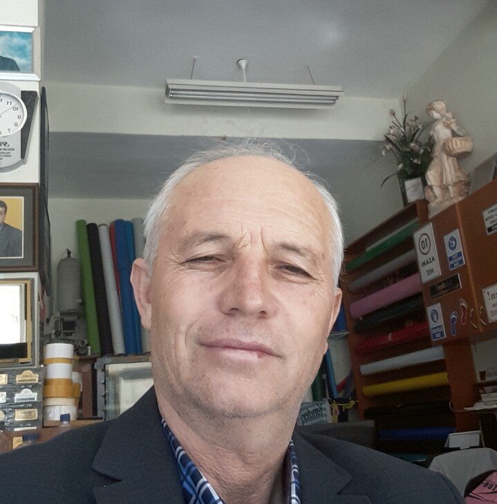 Domuza çarpmamak sürücünün ani manevra yaptığı araç şarampole uçtu: 1 ölü