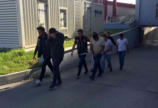 Kahve aromalı 79 kilo 400 gram esrar ele geçirildi