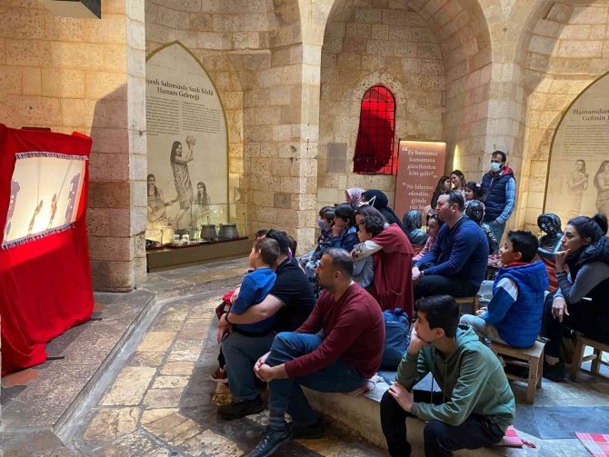 Kültürel etkinliklerle Ramazan coşkusu sürüyor