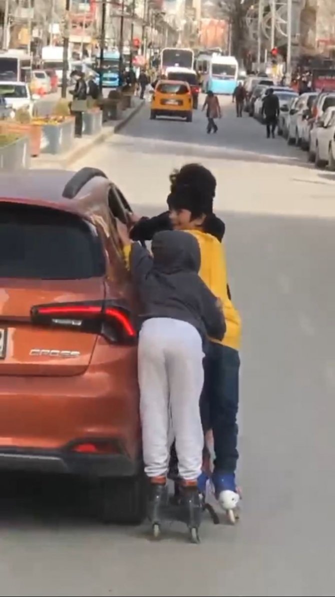 Patenli çocukların tehlikeli yolculuğu