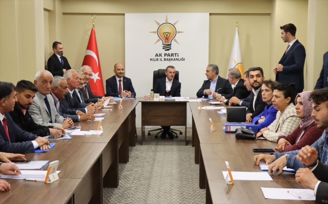 AK Parti Genel Başkan Yardımcısı Kandemir, AK Parti Kilis İl Başkanlığını ziyaret etti