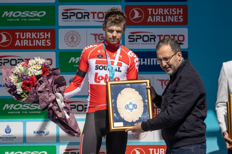 Bakan Kasapoğlu: Pek çok branşta kalitemiz, rekabet gücümüz var