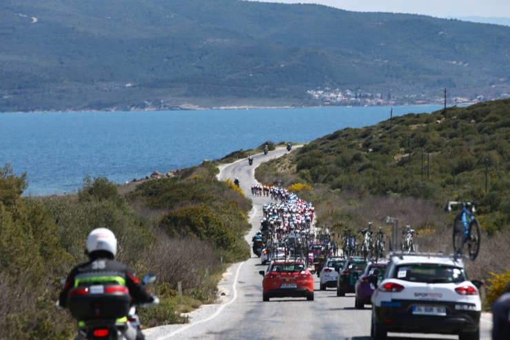 Bakan Kasapoğlu: Pek çok branşta kalitemiz, rekabet gücümüz var