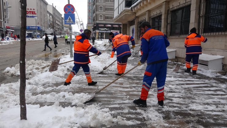 Erzurum, Ardahan ve Kars'ta nisan karı