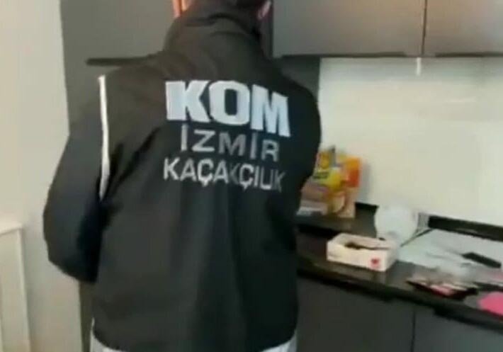 İzmir'de 'kaçak botoks dolgu ürünü' operasyonu