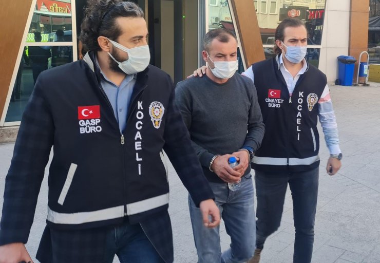 Kardeş cinayeti sanığa 24 yıla kadar hapis istemi