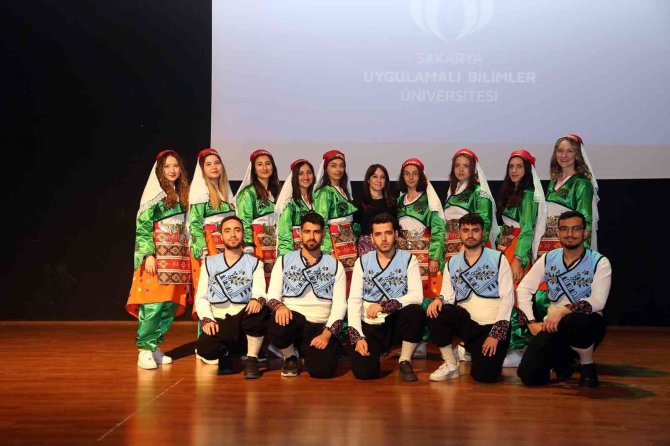 Öğrenciler tecrübelerini iftar yemeğiyle pekiştirdi