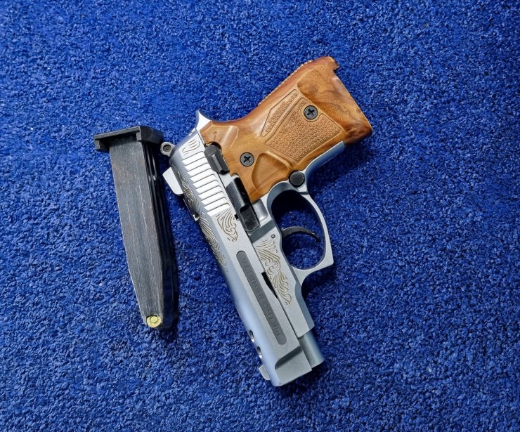 Sendika binasına kumar baskını: 3 gözaltı, 94 bin 500 lira para cezası