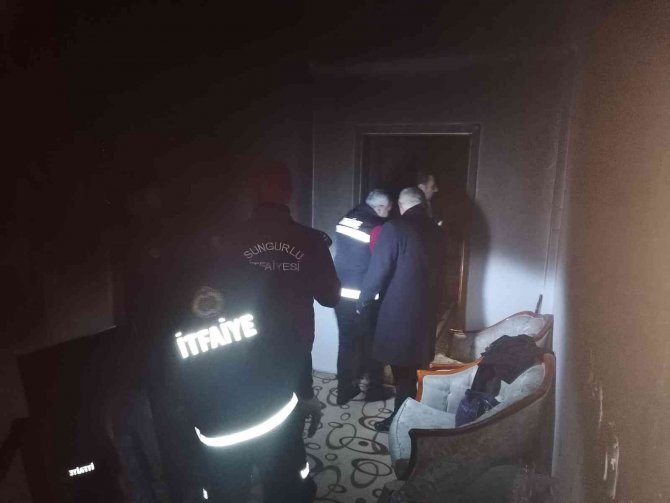 Sobadan sıçrayan kıvılcım evi yaktı