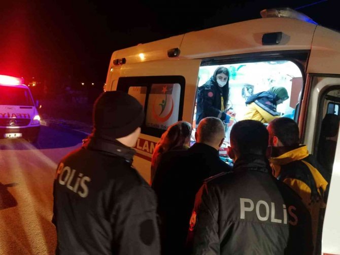 Sobadan sıçrayan kıvılcım evi yaktı