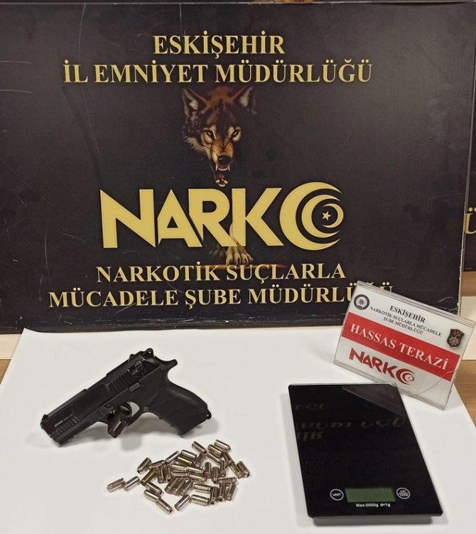 Torbacı operasyonunda yakalanan 3 kişi tutuklandı