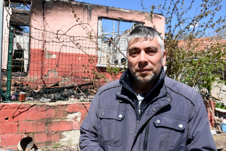 Tüp bebek için biriktirdikleri 100 bin lira, evleriyle birlikte yandı