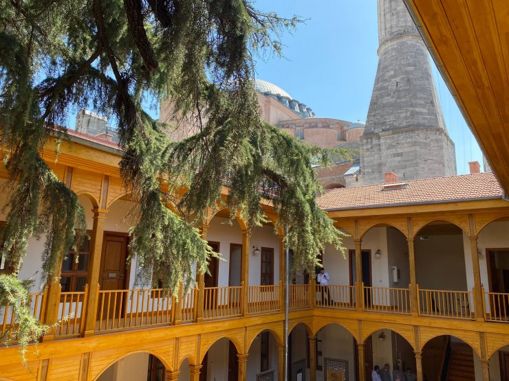 Ayasofya Fatih Medresesi, 86 yıl sonra yeniden açılıyor