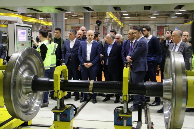 Bakan Karaismailoğlu: Bu yılın sonuna doğru Ankara- Sivas YHT hattını hizmete açacağız