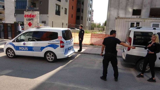 Çocuğunu görmeye geldi boşanma aşamasındaki eşini rehin aldı