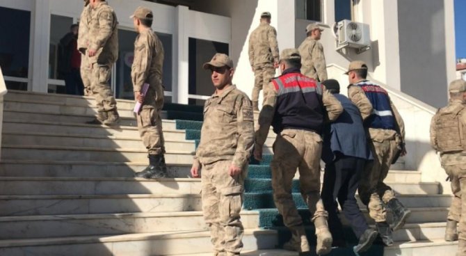 İşlenen çifte cinayette baba-oğul adliyeye sevk edildi