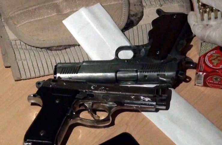 Kaçak silah operasyonu: 11 gözaltı