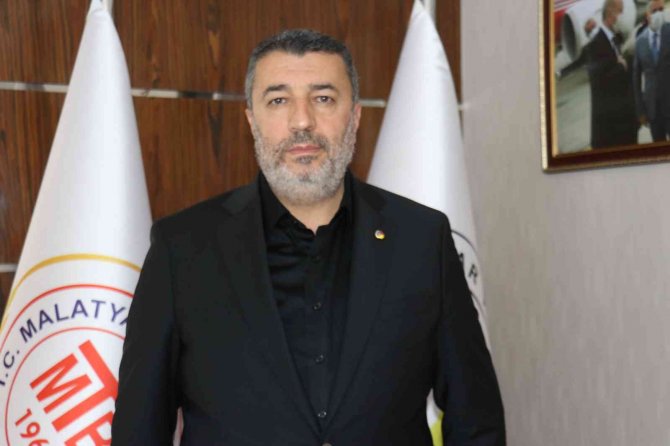 Kayısı bahçelerini don vurdu