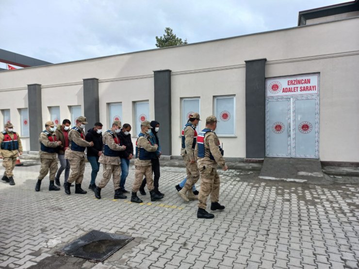 TCDD'ye ait ray demirlerini çalan 5 kişi tutuklandı