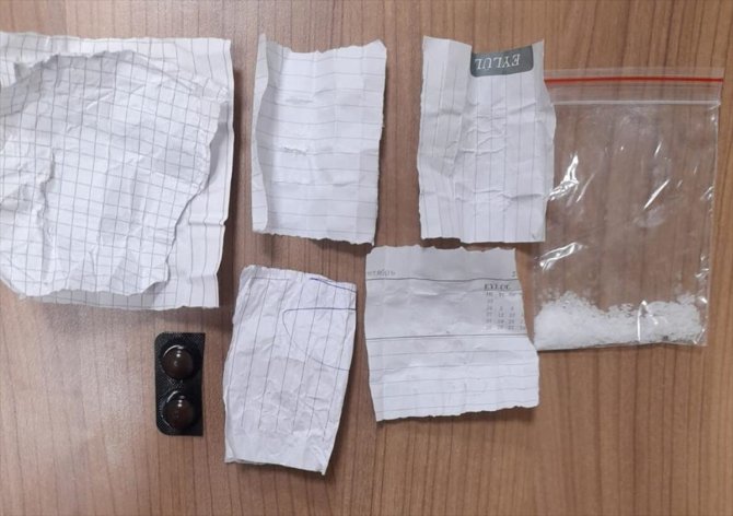 Uyuşturucu operasyonlarında 44 şüpheli yakalandı