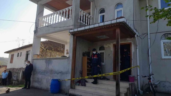 25 yaşındaki genç evinde ölü bulundu