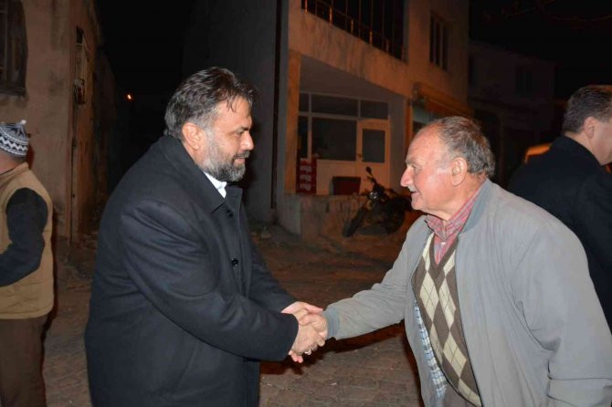 AK Parti Balıkesir İl Başkanı Dt. Ekrem Başaran, “Milletimizin yanında, milletimizle birlikteyiz”