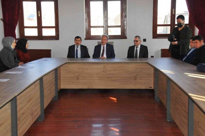 Akşehir Belediyesinde 16 memur işe başladı