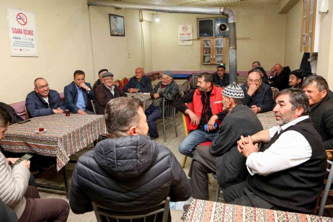 Başkan Kavuş Ramazan’da mahalle ziyaretlerini sürdürüyor