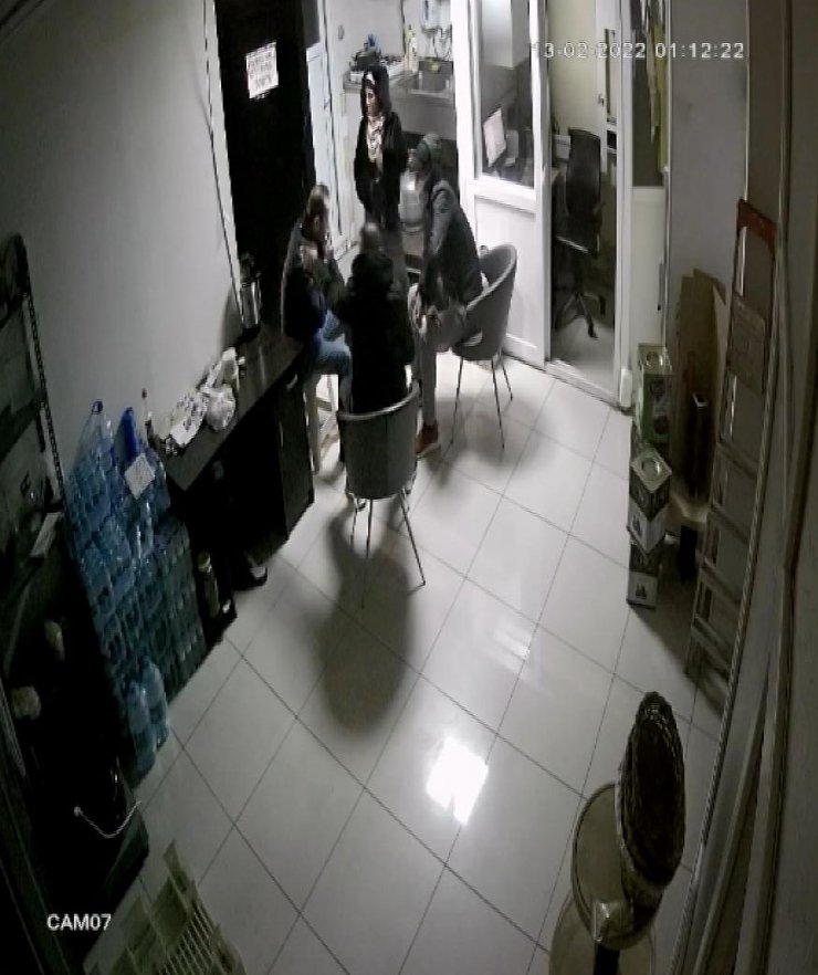 Eski eşimin arkadaşları saldırdı iddiası