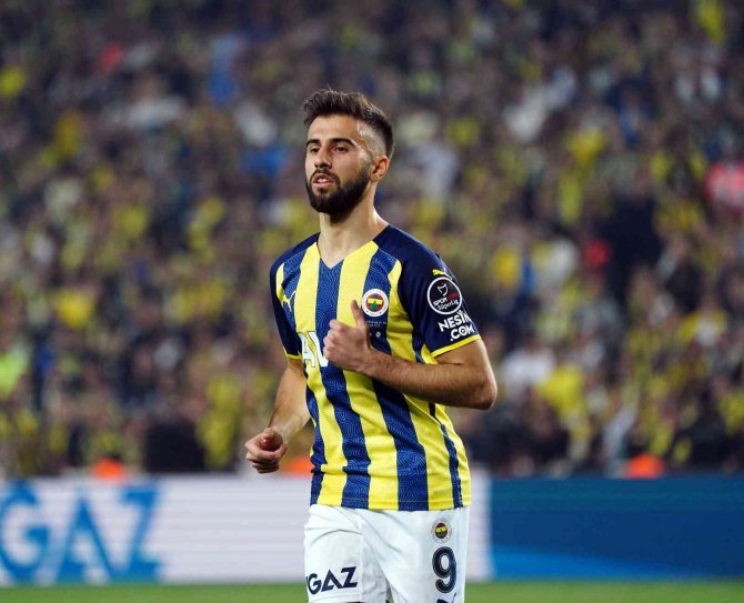 Fenerbahçe, Diego Rossi’nin bonservisini aldı