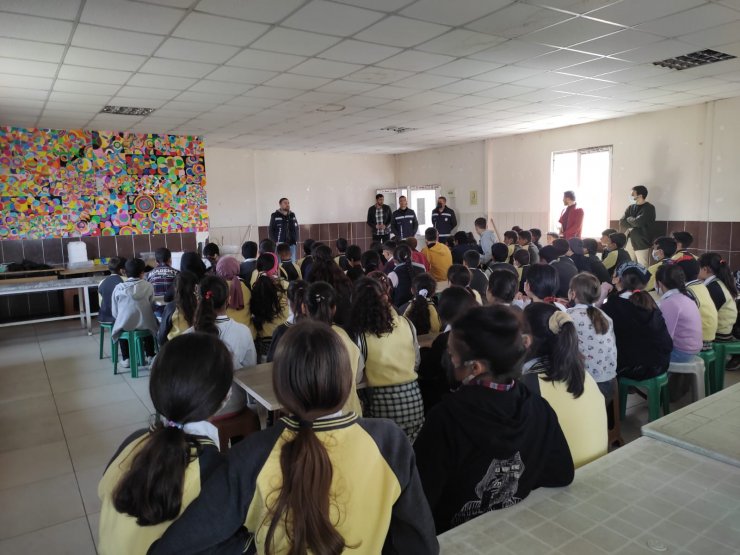 inci kefalinin korunması için okullarda eğitim veriliyor