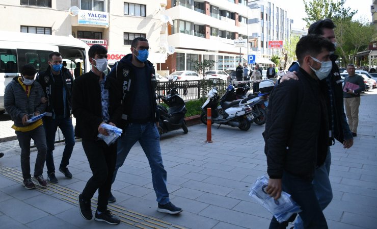 Yazar Ergün Poyraz taburcu oldu, 6 darp şüphelisi adliyede