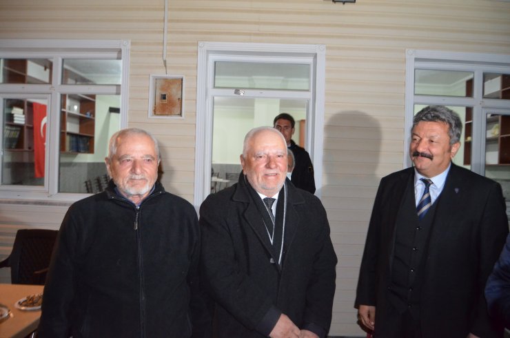 15 yıldır küs olan kardeşleri Vali barıştırdı