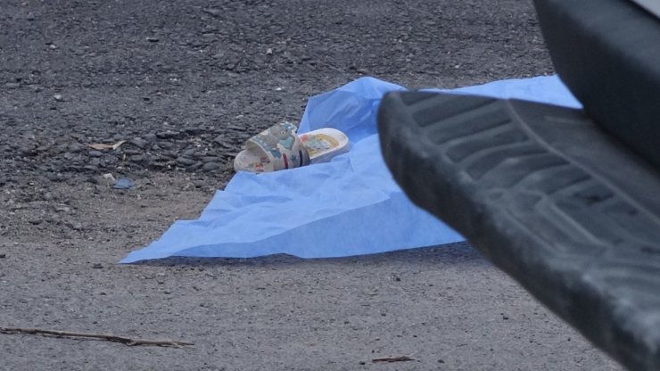 Kamyonetin altında kalan 2 yaşındaki Suriyeli Tulin hayatını kaybetti