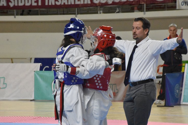 Türkiye Yıldızlar Tekvando Şampiyonası, Sivas'ta başladı