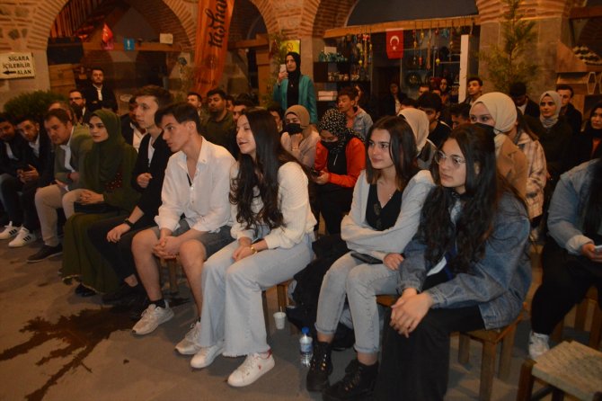 AK Parti Gençlik Kolları Genel Başkanı İnan, gençlerle buluştu: