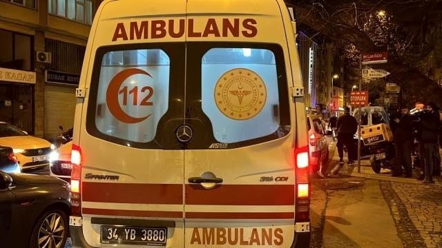 Arkadaşını dövenleri silahla vurarak yaraladı