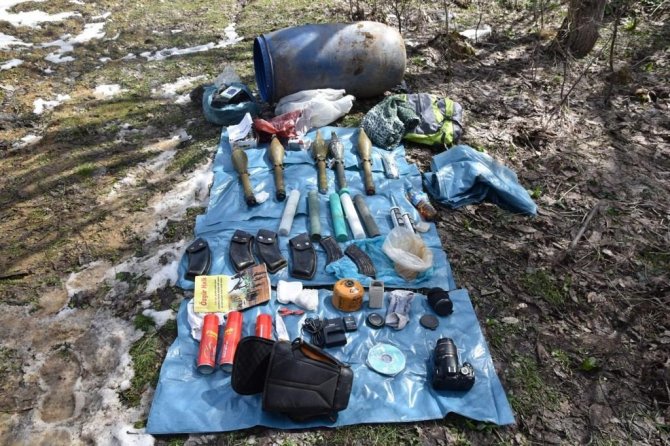 Eren Kış-34 operasyonunda çok sayıda patlayıcı ele geçirildi