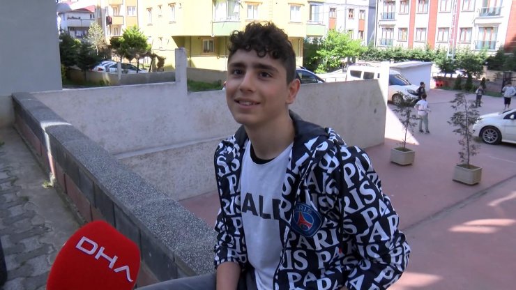 Pitbul'la şaka basketbol sahasındaki çocuklara dehşeti yaşattı