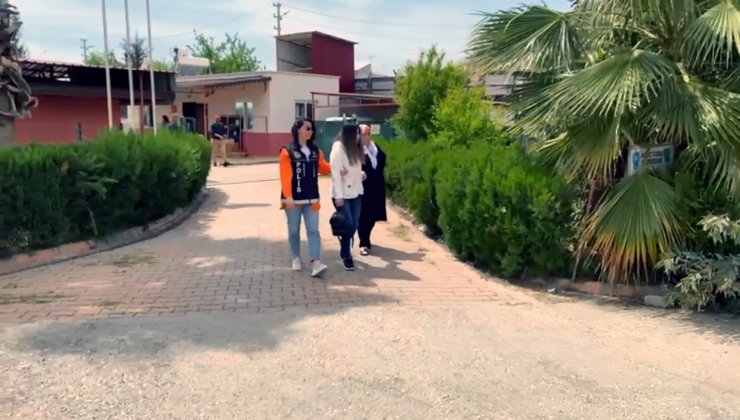 Polisin takip ettiği araçtan 24 kilo esrar çıktı