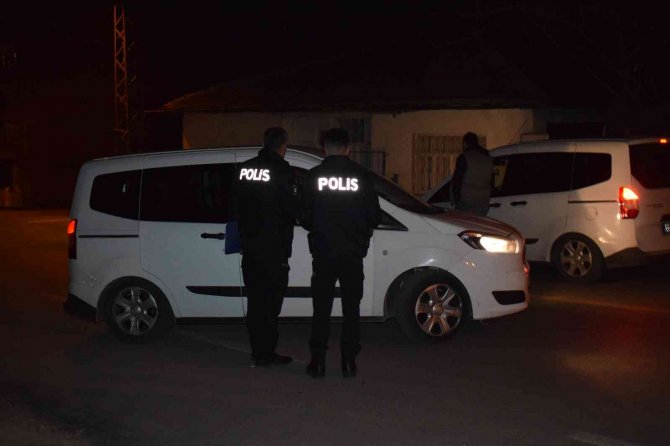 Silahlı kavga: 1 yaralı