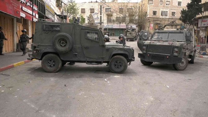 İsrail, Harem-i İbrahim Camisi’ni Müslümanlara kapattı