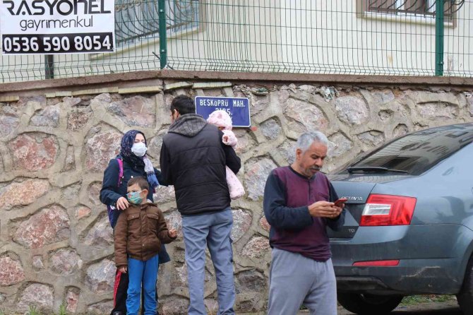 Mum yangına neden oldu