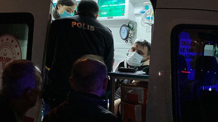 3 aracın karıştığı zincirleme kazada 4 kişi yaralandı