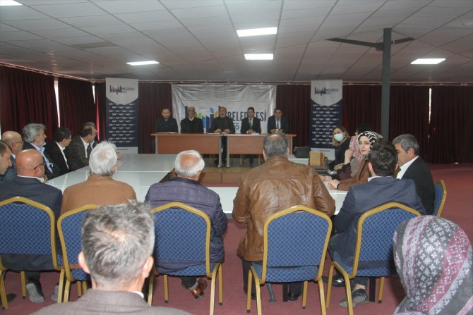 Başkan Angı, sert konuştu: İnsanın birazcık yüzü kızarır