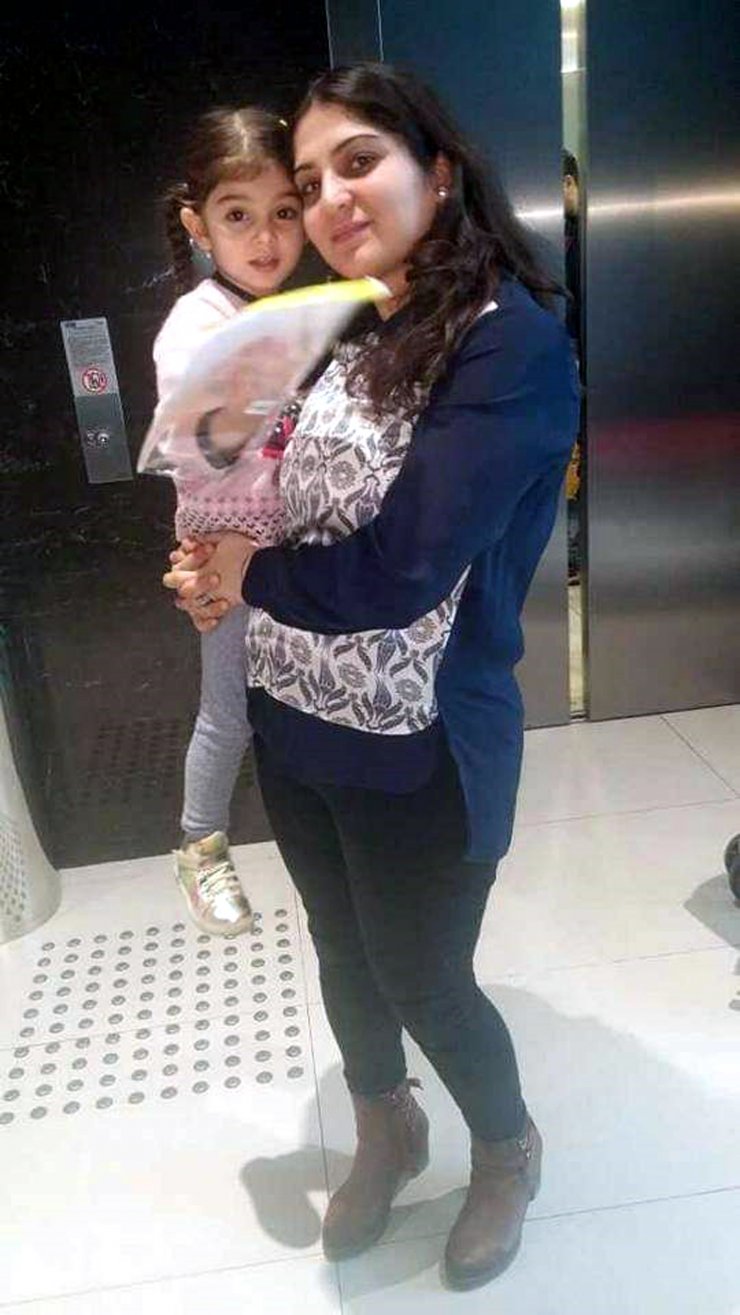 Anne dehşeti; kızını kalbinden bıçakladı