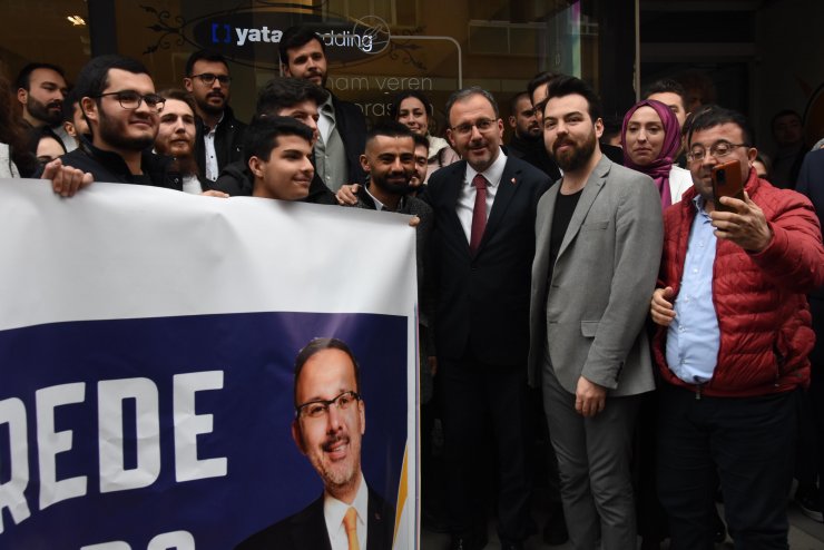 Bakan Kasapoğlu: Dünyanın umudu Türkiye’nin gençleri