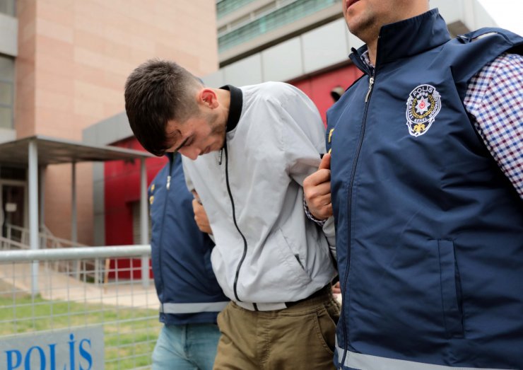 Evinin önünde çay içen kadını vuran şüpheli tutuklandı